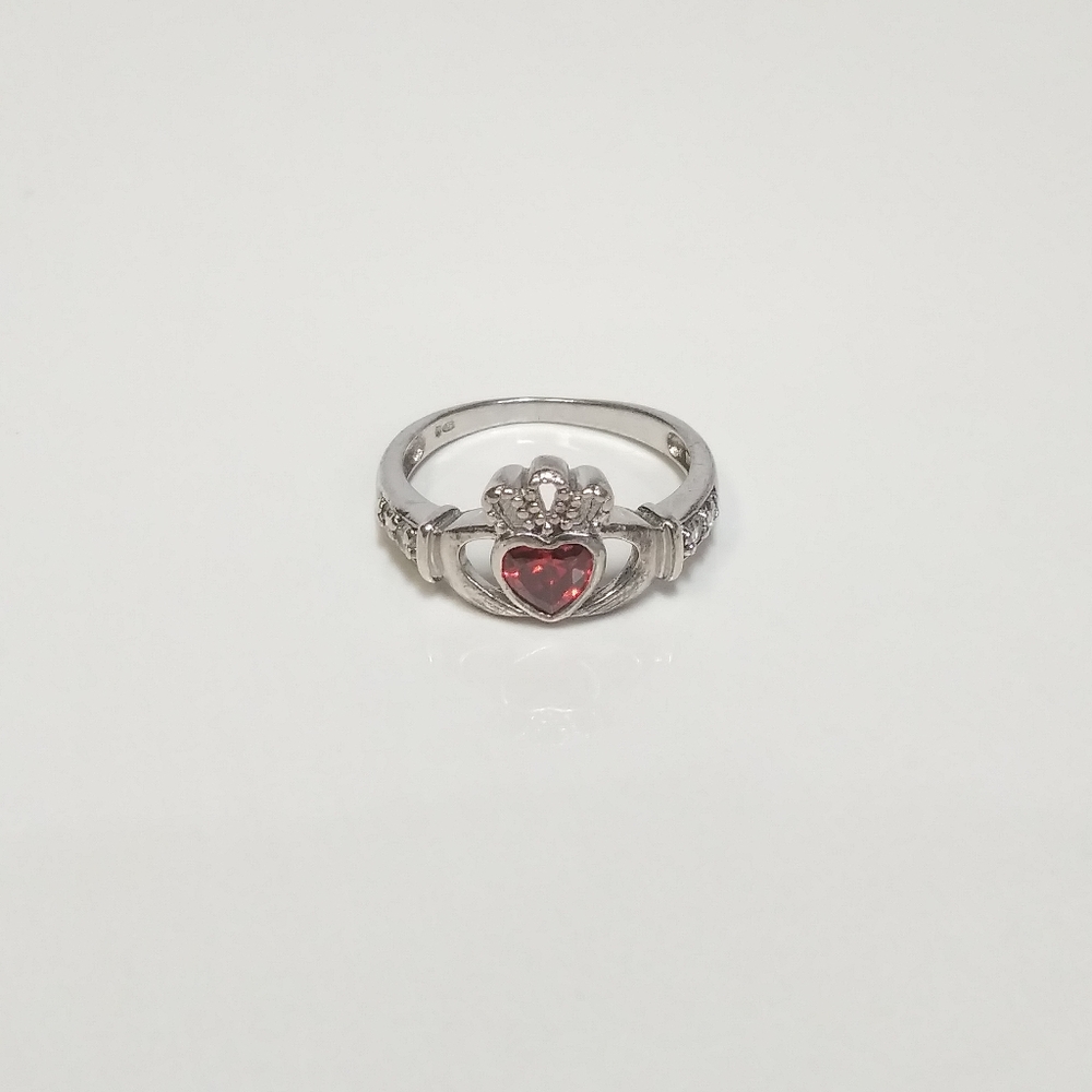 Sterling Silver Garnet Stone Claddagh Ring - Picture 1 of 7